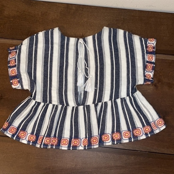 J.O.A. Anthropologie Cropped Peplum Striped embroidered Blouse Sz. S - Picture 8 of 16